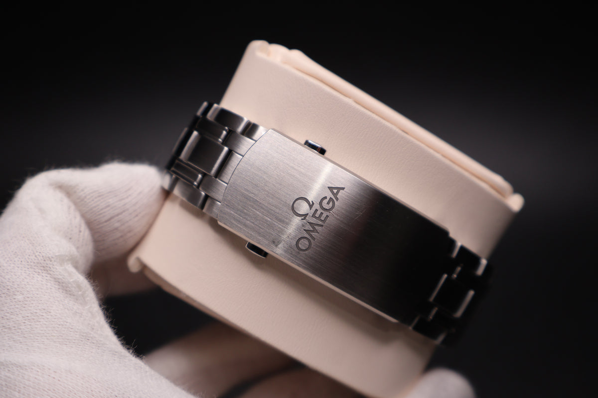 OMEGA Seamaster Diver 300M 210.30.42.20.10.001 (2025)