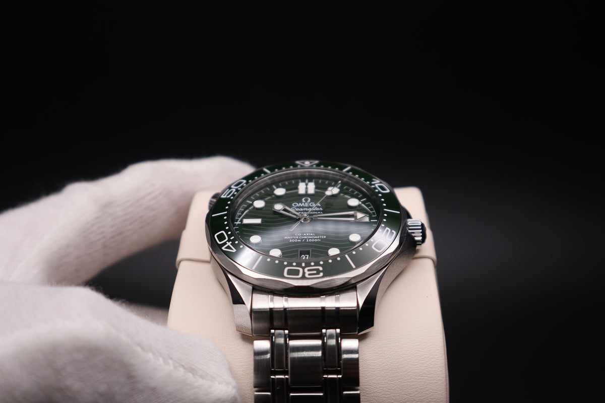 OMEGA Seamaster Diver 300M 210.30.42.20.10.001 (2025)