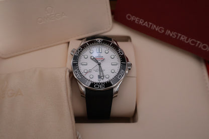Omega Seamaster Diver 300m 210.32.42.20.04.001 (2021)