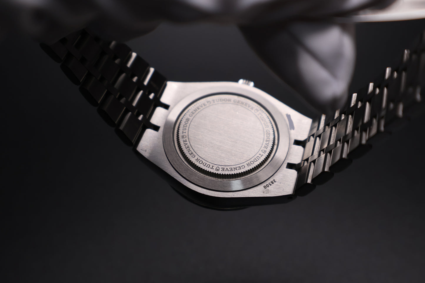 Tudor Royal 28500 (2021)