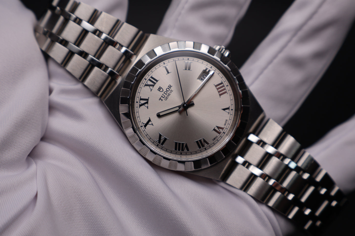 Tudor Royal 28500 (2021)