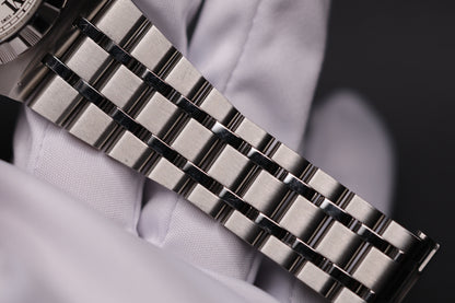 Tudor Royal 28500 (2021)