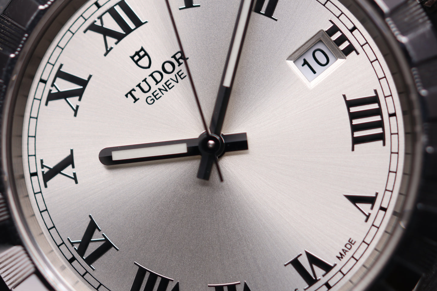 Tudor Royal 28500 (2021)