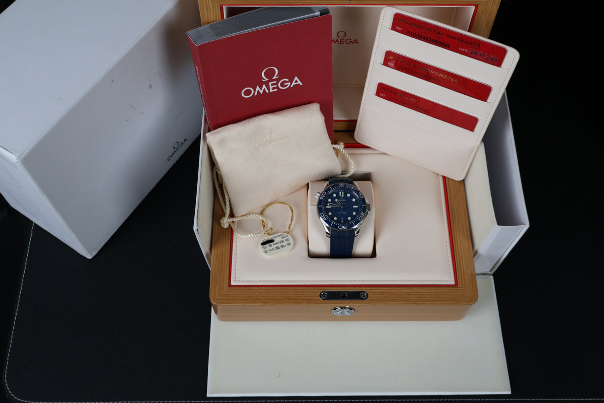 Omega Seamaster Diver 300M 210.32.42.20.03.001 (2023)
